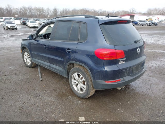 Aukcja sprzedaży 2016 Volkswagen Tiguan S, vin: WVGAV7AX1GW556539, numer aukcji: 44404786