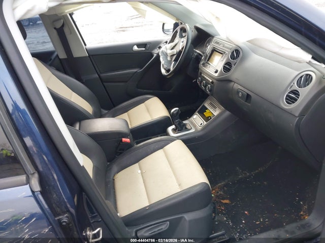 Aukcja sprzedaży 2016 Volkswagen Tiguan S, vin: WVGAV7AX1GW556539, numer aukcji: 44404786
