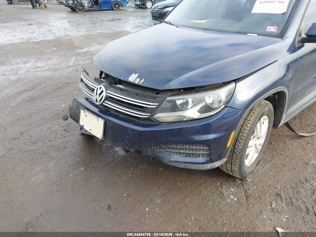 Aukcja sprzedaży 2016 Volkswagen Tiguan S, vin: WVGAV7AX1GW556539, numer aukcji: 44404786