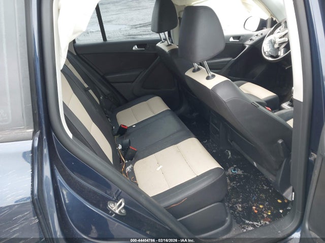 Aukcja sprzedaży 2016 Volkswagen Tiguan S, vin: WVGAV7AX1GW556539, numer aukcji: 44404786