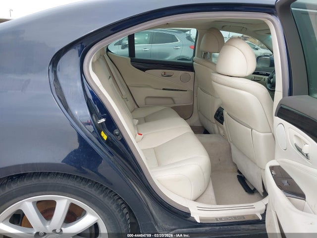 Продажа на аукционе авто 2008 Lexus Ls 460, vin: JTHBL46F985055689, номер лота: 44404789