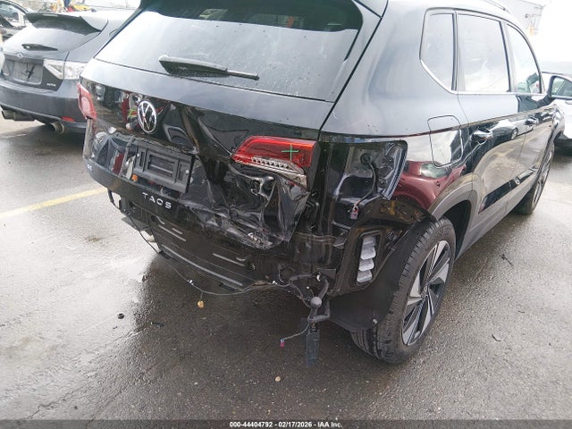 44404792 :رقم المزاد ، 3VVVX7B2XRM125155 vin ، 2024 Volkswagen Taos 1.5t Se مزاد بيع
