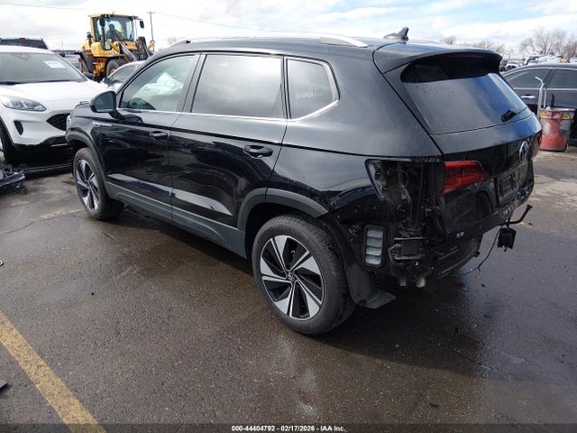 2024 VOLKSWAGEN TAOS 3VVVX7B2XRM125155 Photo 2