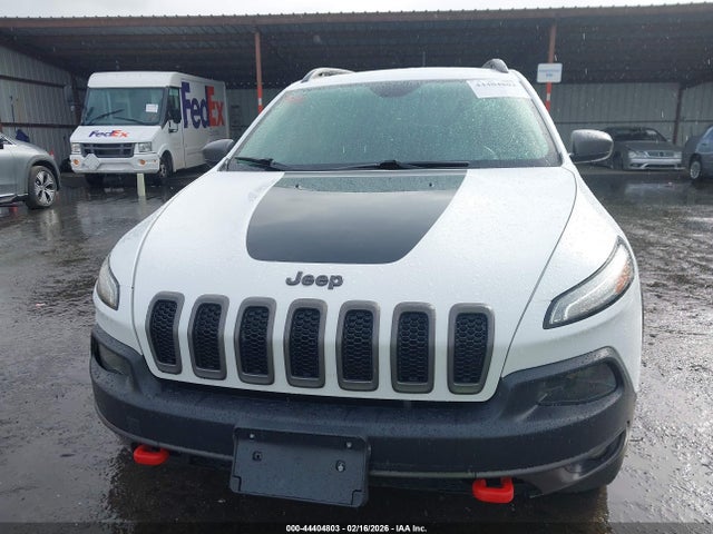 1C4PJMBS3HW587594 Jeep Cherokee Trailhawk 4x4