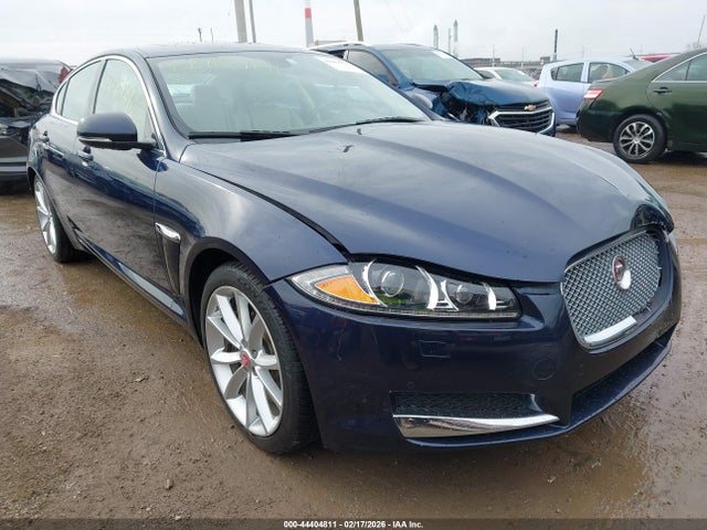 2015 JAGUAR XF SAJWJ0FF8F8U88113 Photo 0