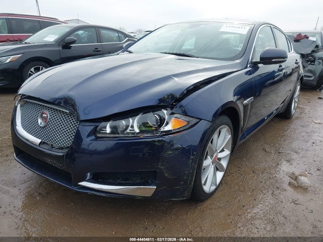 2015 JAGUAR XF SAJWJ0FF8F8U88113 Photo 1