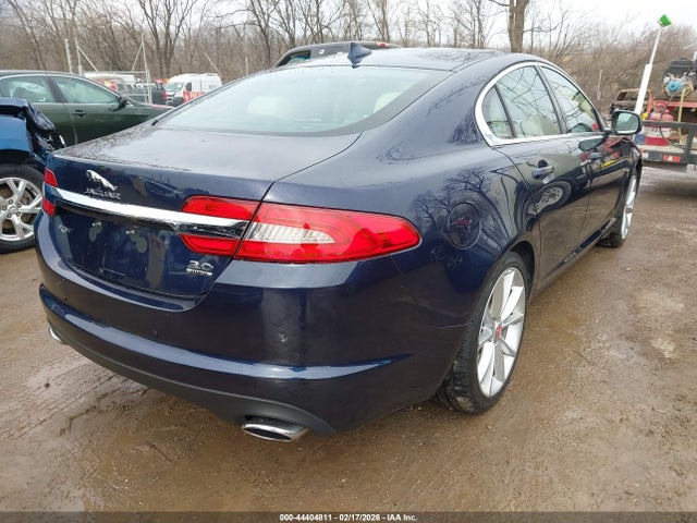 2015 JAGUAR XF SAJWJ0FF8F8U88113 Photo 3