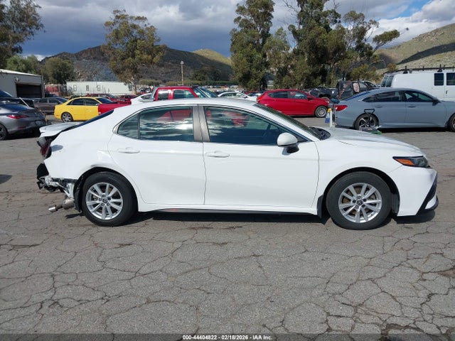 4T1G11AK9MU498355 Toyota CAMRY SE