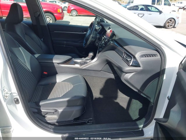 4T1G11AK9MU498355 Toyota CAMRY SE