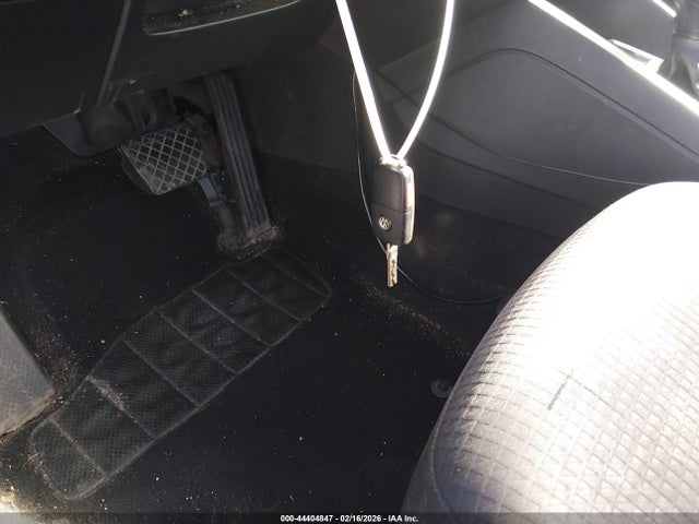 3VWD17AJ7FM235948 Volkswagen Jetta 1.8t Se