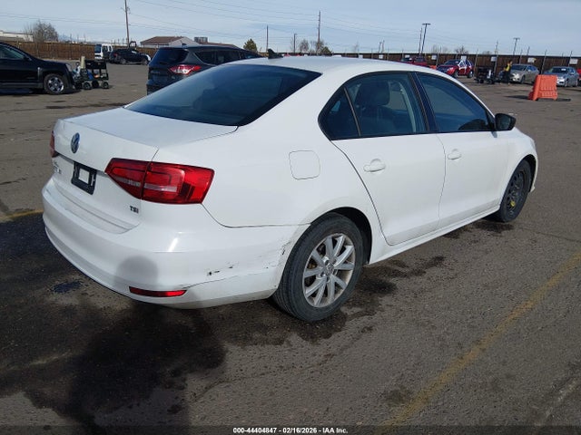 3VWD17AJ7FM235948 Volkswagen Jetta 1.8t Se