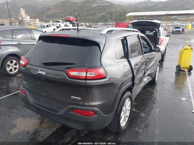 Jeep Cherokee Latitude 2016 1C4PJMCBXGW306646 Image 4