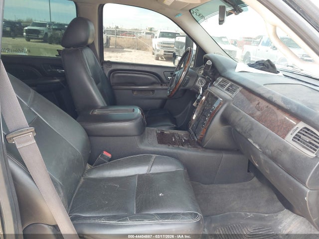 Продаж на аукціоні авто 2013 Gmc Sierra 3500hd Denali, vin: 1GT426C88DF159433, номер лоту: 44404887