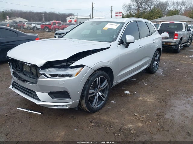 2018 VOLVO XC60 LYVA22RKXJB110315 Photo 1