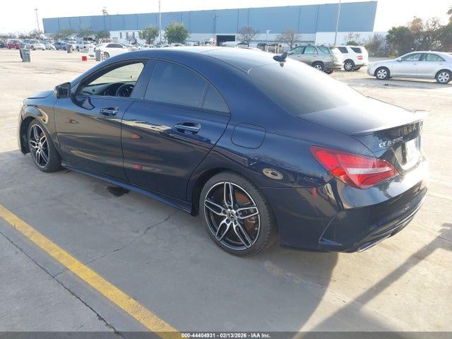 2018 MERCEDES-BENZ CLA 250 WDDSJ4EBXJN532678 Photo 2