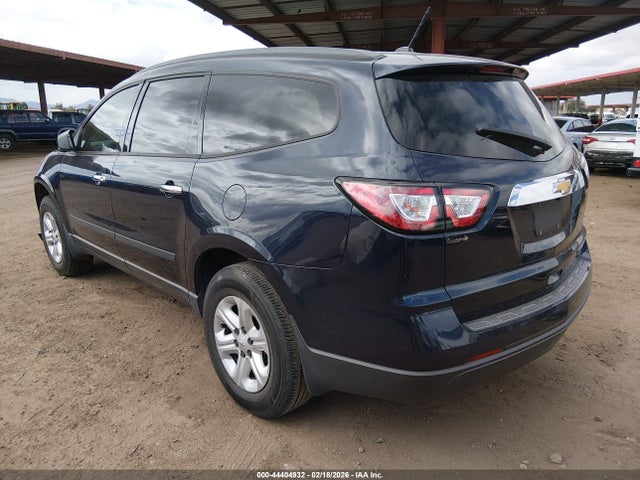 Chevrolet Traverse Ls 2015 1GNKRFED1FJ356710 Image 3