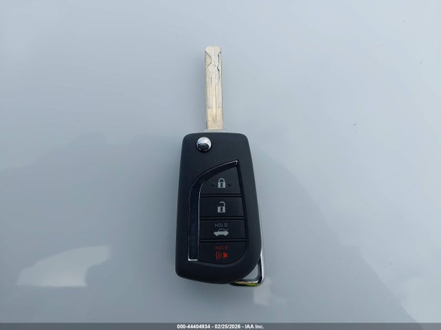 4T1G11BK1NU052880 Toyota Camry Se Awd