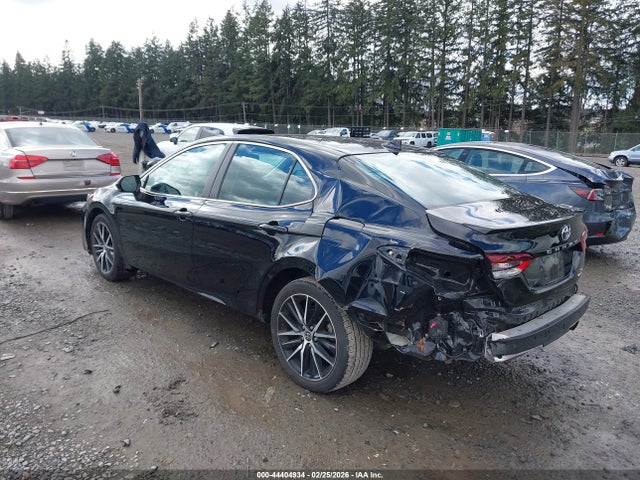 4T1G11BK1NU052880 Toyota Camry Se Awd