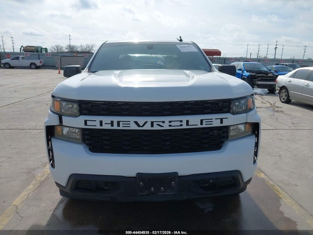 Продаж на аукціоні авто 2021 Chevrolet Silverado 1500 2wd  Short Bed Custom, vin: 1GCPWBEH9MZ157437, номер лоту: 44404935