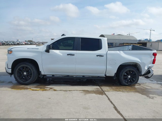 Продаж на аукціоні авто 2021 Chevrolet Silverado 1500 2wd  Short Bed Custom, vin: 1GCPWBEH9MZ157437, номер лоту: 44404935