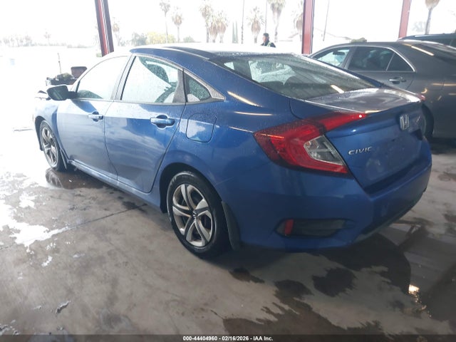 Honda Civic Lx 2018 2HGFC2F54JH542328 Image 3