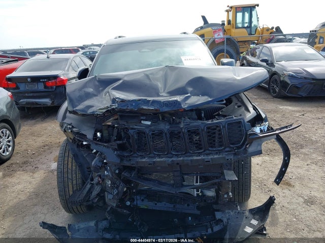 44404974 :رقم المزاد ، 1C4RJGAG3RC206661 vin ، 2024 Jeep Grand Cherokee Altitude X 4x2 مزاد بيع
