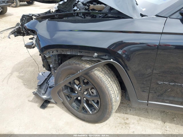 44404974 :رقم المزاد ، 1C4RJGAG3RC206661 vin ، 2024 Jeep Grand Cherokee Altitude X 4x2 مزاد بيع