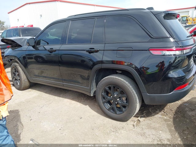 44404974 :رقم المزاد ، 1C4RJGAG3RC206661 vin ، 2024 Jeep Grand Cherokee Altitude X 4x2 مزاد بيع