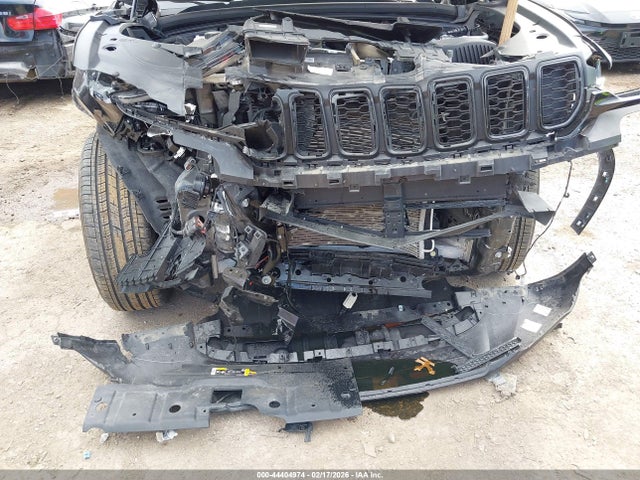 44404974 :رقم المزاد ، 1C4RJGAG3RC206661 vin ، 2024 Jeep Grand Cherokee Altitude X 4x2 مزاد بيع