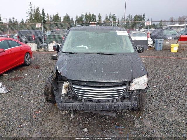 2016 Chrysler Town & Country Touring მანქანა იყიდება აუქციონზე, vin: 2C4RC1BG8GR291085, აუქციონის ნომერი: 44404995