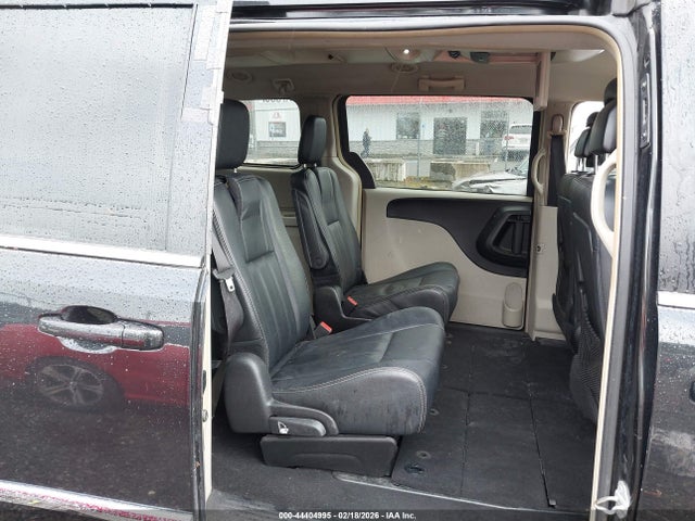 2016 Chrysler Town & Country Touring მანქანა იყიდება აუქციონზე, vin: 2C4RC1BG8GR291085, აუქციონის ნომერი: 44404995
