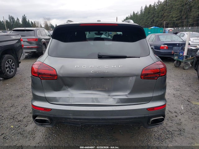 WP1AA2A25GKA12185 Porsche Cayenne
