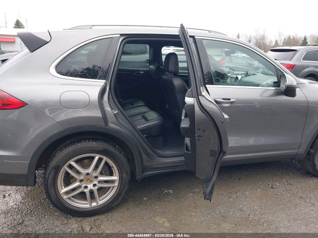 2016 PORSCHE CAYENNE WP1AA2A25GKA12185 Photo 7