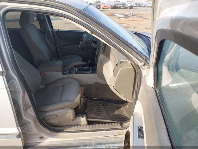 2007 JEEP GRAND CHEROKEE 1J8GR48K07C562466 Photo 4