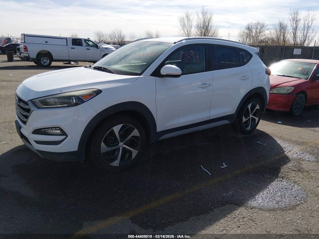 KM8J3CAL0JU760733 Hyundai Tucson Sport