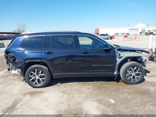 Продаж на аукціоні авто 2023 Jeep Grand Cherokee L Limited 4x2, vin: 1C4RJJBGXP8879765, номер лоту: 44405025