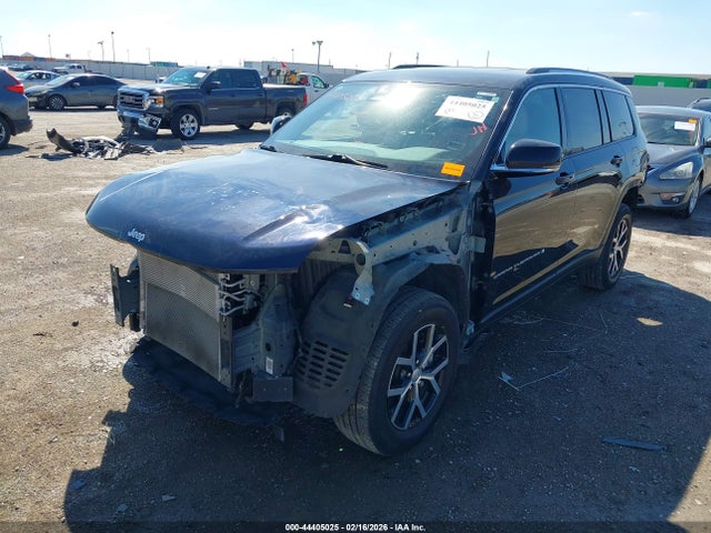 Продаж на аукціоні авто 2023 Jeep Grand Cherokee L Limited 4x2, vin: 1C4RJJBGXP8879765, номер лоту: 44405025