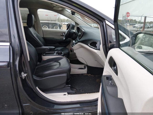 2021 CHRYSLER PACIFICA 2C4RC1BG1MR531704 Photo 4