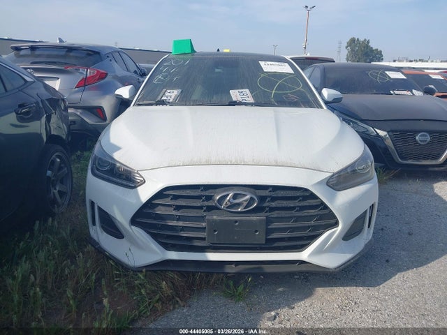 Hyundai Veloster 2.0 Premium 2019 KMHTG6AF2KU007229 Image 13