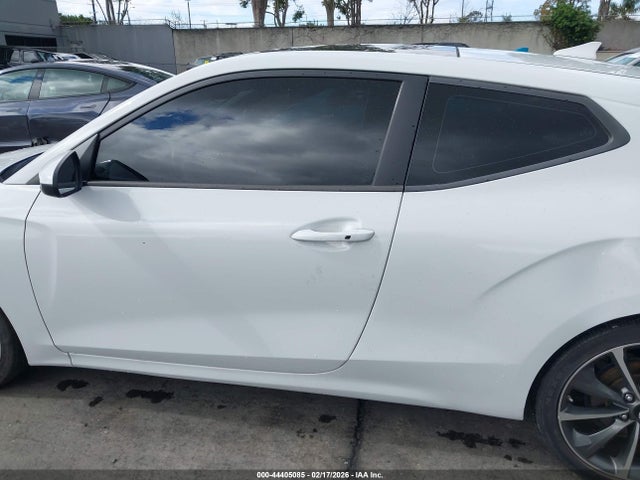 Hyundai Veloster 2.0 Premium 2019 KMHTG6AF2KU007229 Image 15