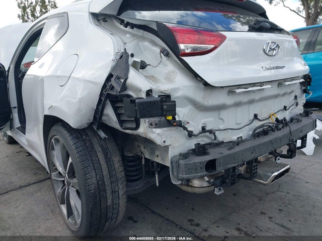 Hyundai Veloster 2.0 Premium 2019 KMHTG6AF2KU007229 Image 6