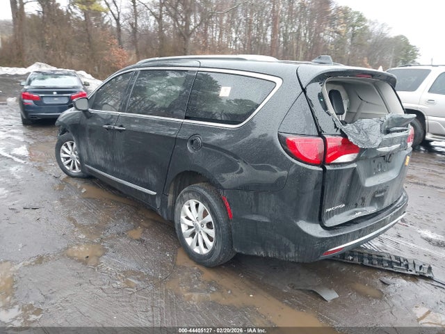 Aukcja sprzedaży 2018 Chrysler Pacifica Touring L, vin: 2C4RC1BGXJR353013, numer aukcji: 44405127