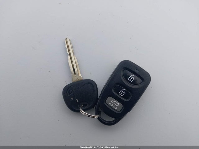 5NPD84LF5JH340086 Hyundai ELANTRA SEL