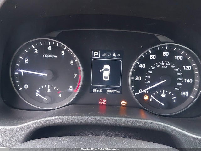 5NPD84LF5JH340086 Hyundai ELANTRA SEL