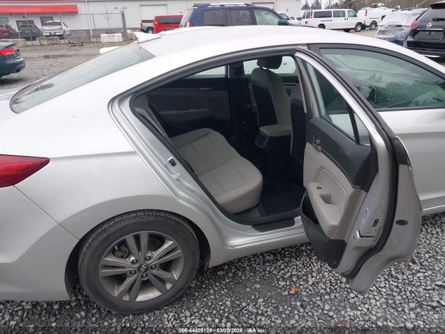 5NPD84LF5JH340086 Hyundai ELANTRA SEL