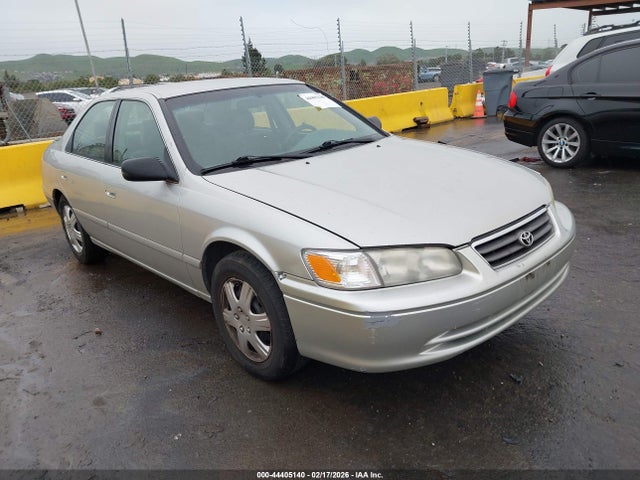 2001 TOYOTA CAMRY 4T1BG22K51U117271