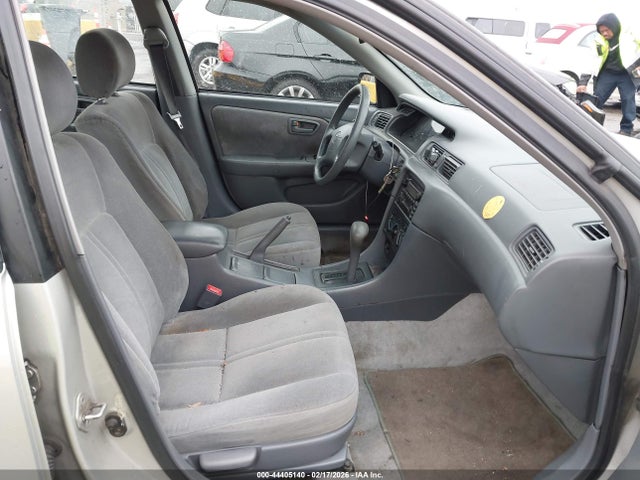 2001 TOYOTA CAMRY 4T1BG22K51U117271 Photo 4