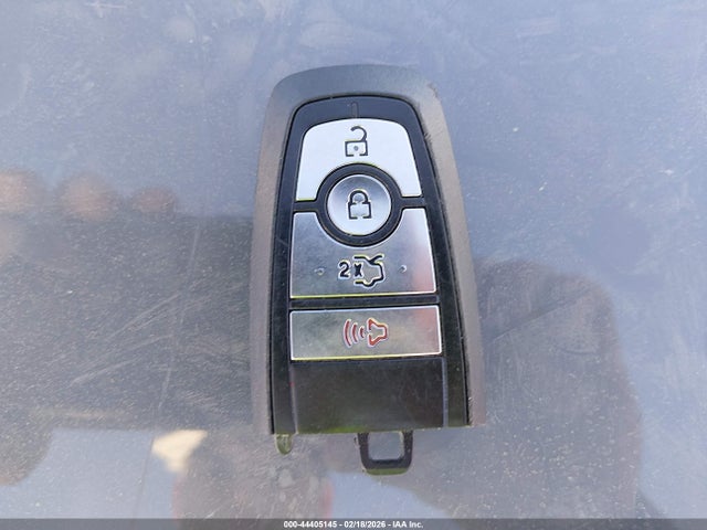 Auction sale of the 2017 Ford Fusion Se, vin: 3FA6P0HD8HR284041, lot number: 44405145