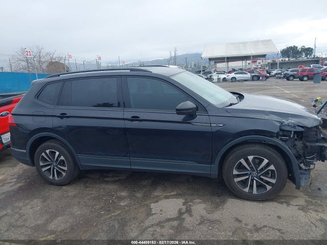 Продаж на аукціоні авто 2022 Volkswagen Tiguan 2.0t S, vin: 3VV1B7AX4NM012385, номер лоту: 44405153