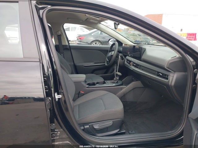 2025 KIA K4 3KPFT4DE5SE132602 Photo 4